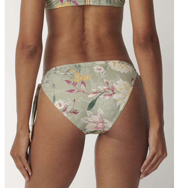 Bikini Triumph Botanical Leaf Tai