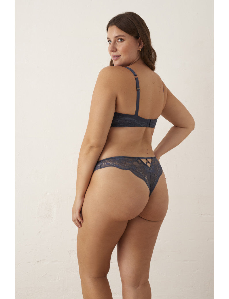 Conjunto Soutien e Cueca sem Aros